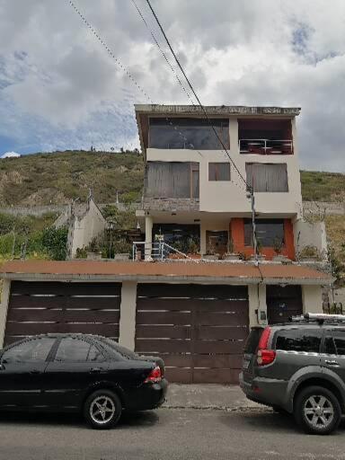 كويتو Fakali Homestay المظهر الخارجي الصورة