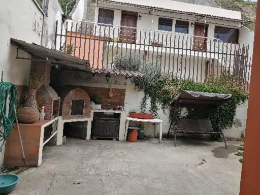 كويتو Fakali Homestay المظهر الخارجي الصورة